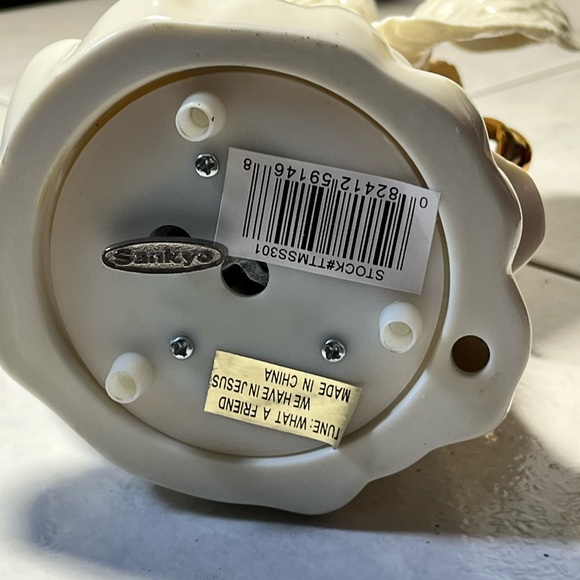 VTG Sankyo 9" Tall Angel w-Harp Music Box - Porcelain w-22K Gold - Picture 5 of 5